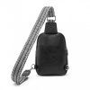 Malá náprsní crossbody kabelka černá Miss Lulu LB2356 BK ModexaStyl (8)